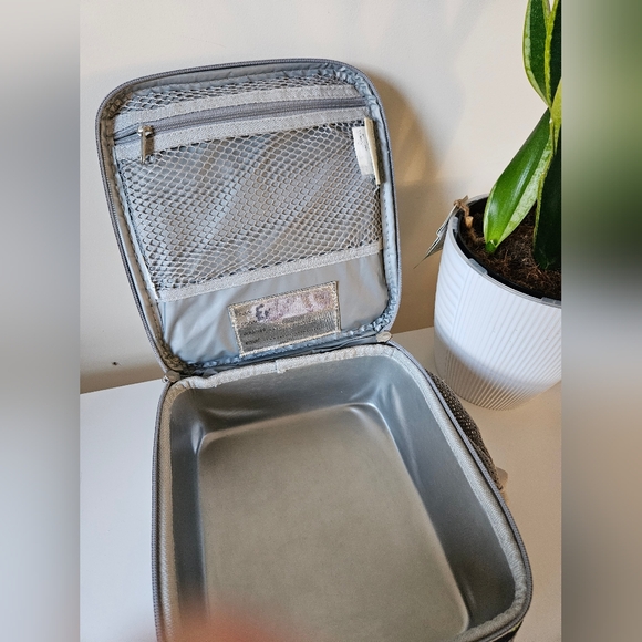 Pottery Barn Kids Navy Solar System Classic Lunchbox - Picture 7 of 7